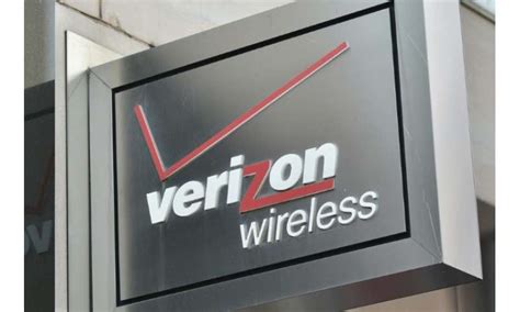 verizon cuts  workers  buyouts  part  restructuring