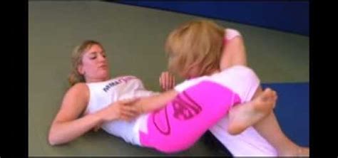 girls triangle choke submission girls triangle choke submission women wrestlers using