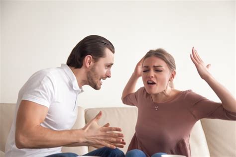 5 Signs Youre In A Manipulative Relationship