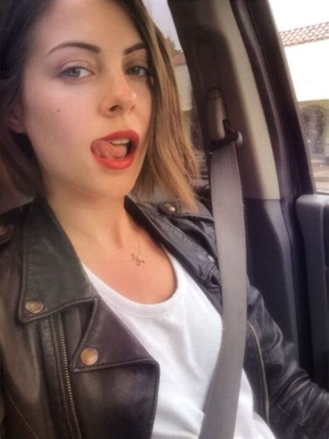 willa holland sexy tongue action you have a pretty face