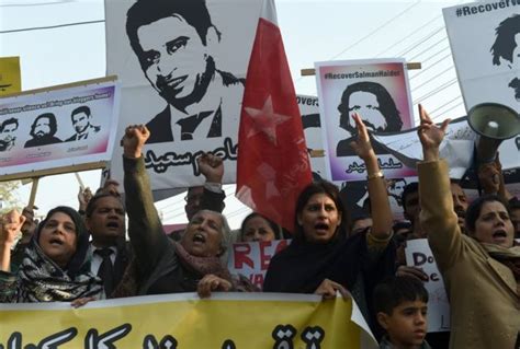 Pakistan Blogger Aasim Saeed Says He Was Tortured Bbc News