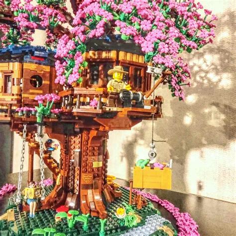 In Stock Moc Cherry Blossom Tree House Tree Compatible With 21318