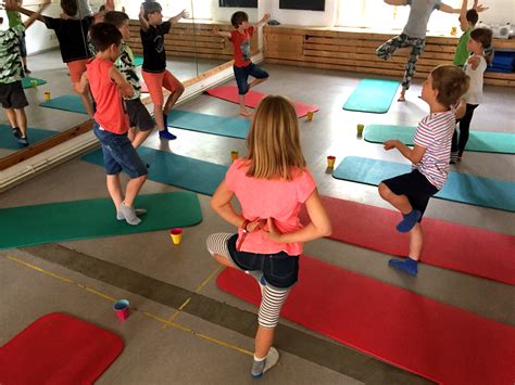 bewegung und sport mit kindern geht auch zu hause sport jugend zentrum lychi