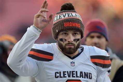 baker mayfield calls out browns fans after sparsely