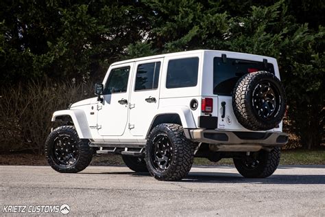 Lifted 2017 Jeep Wrangler With 20×10 Fuel Vortex Wheels