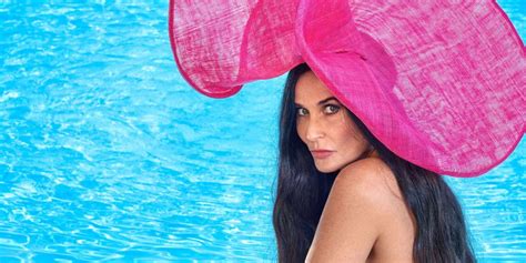 Demi Moore Goes Nude On The Cover Of Harper S Bazaar