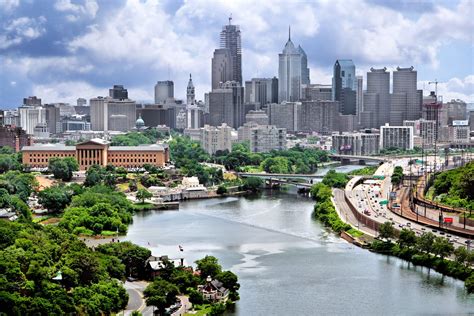 philadelphia cityscape  photo  freeimages