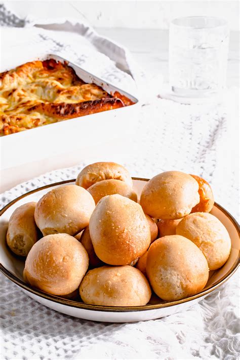 garlic dough balls recipe easy delicious hint  helen