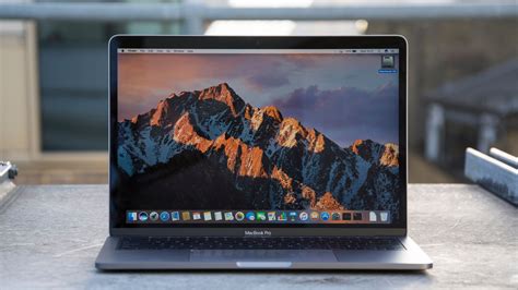 apple macbook pro review    awesome laptop expert reviews