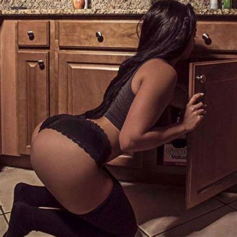 Sexy Girls Turn Up The Heat And Get Kinky In The Kitchen