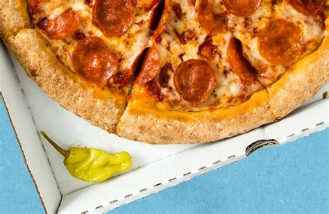 Papa John S Deal Get A Free Pizza For Baseball S Opening Day Thrillist