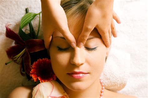 beauty im trihotel  schweizer wald wellness massage spa massage