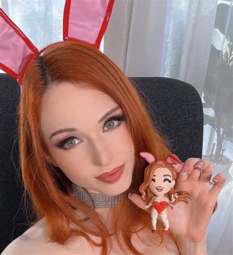 Amouranth Sexy Redhead Streamer Performs Live On Jerkmates
