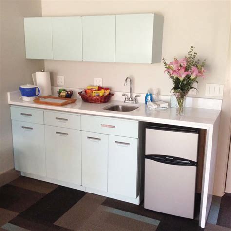 vintage ge kitchen cabinets installed   modern twist  love  retro renovation