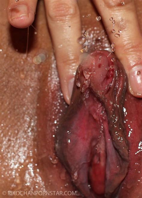 big clit squirting