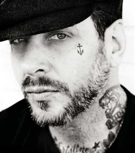 Pin By James Walker On Rock N Roll Bandw Mike Ness Face Tattoos