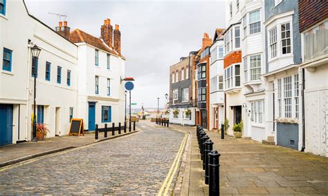 portsmouth holiday cottages houses  apartments airbnb