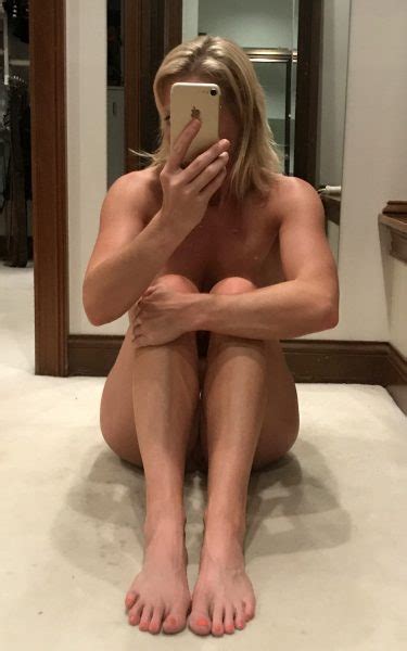 topless milf mirror pic sex archive