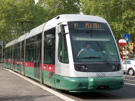 roma tram sospesi  deviazioni  percorso nel mese  luglio tutti