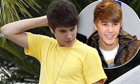 Justin Bieber New Look Darker Dyed Hair For Singer After Selena Gomez