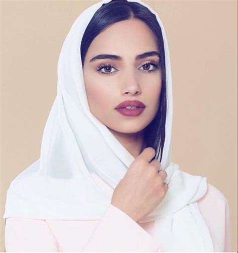 iranian girls in 2020 persian women iranian models beautiful hijab