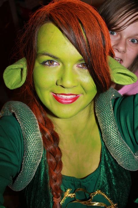 Princess Fiona 2 Princess Fiona Fiona Costume Shrek And Fiona Costume