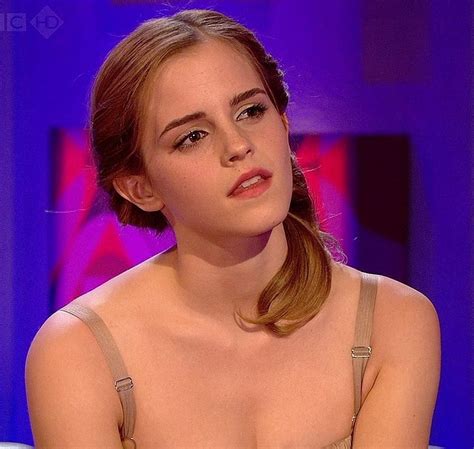 Celebrity Sexy Show Emma Watson Grownup