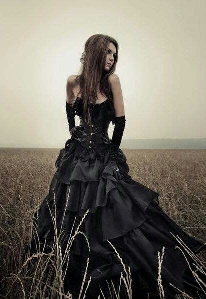 gothic style for all those men and women who take pleasure in being