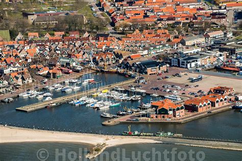hollandluchtfoto urk luchtfoto nieuwehaven