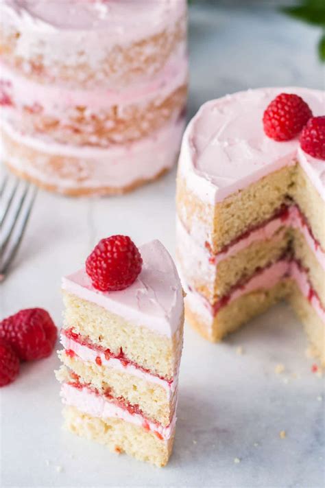 raspberry vanilla mini cakes liv  cake