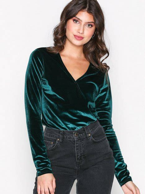 wrapped velvet top nly trend green tops clothing women nellycom
