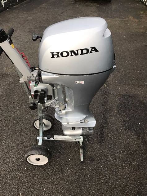 honda bfd hp outboard motor engine short shaft  model  years warranty  gateshead