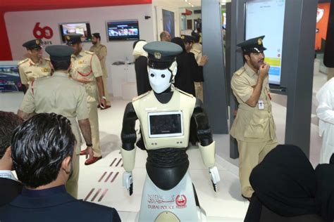 dubai  robots       police force