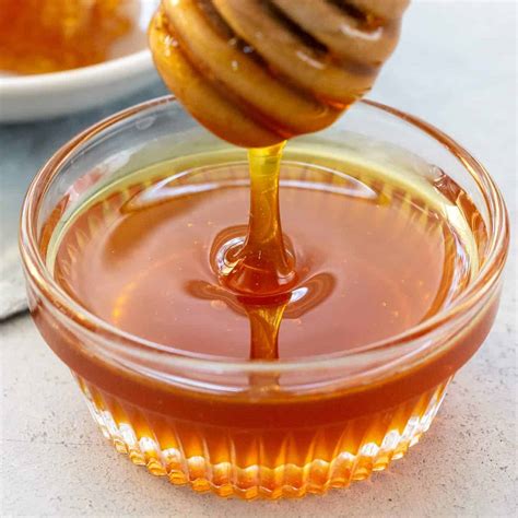 honey benefits types  nutrition jessica gavin