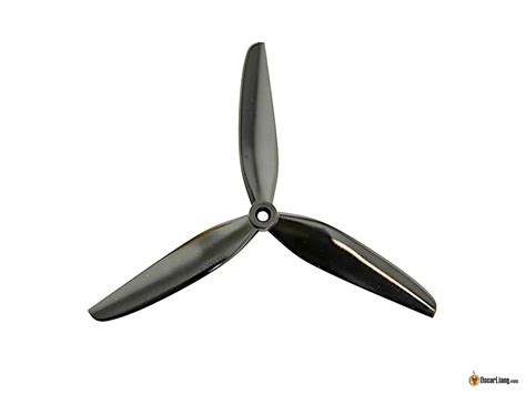 ultimate guide  fpv drone propellers   choose   props   quadcopter