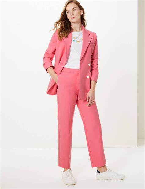 selling ms trouser suit      sale woman home