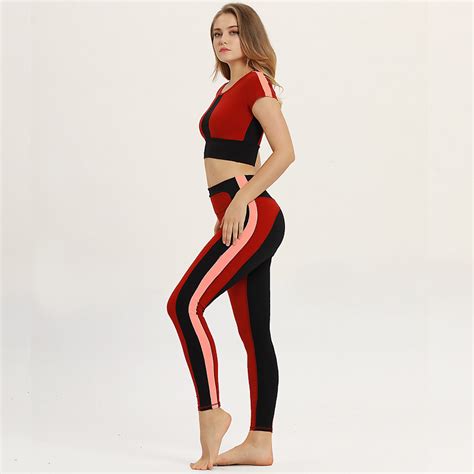 china wholesale ladies gym sports wear girls athletic workout suit