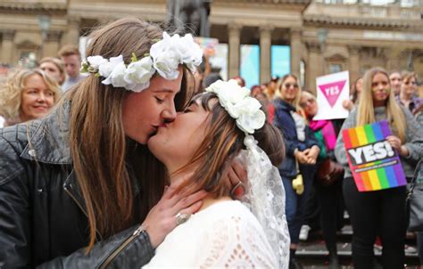 we do australians vote yes to same sex marriage in historic result pinknews · pinknews