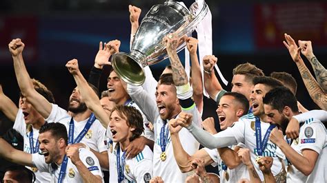 real madrid celebrating champions league title