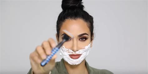 this beauty vlogger just confesssed her love for shaving