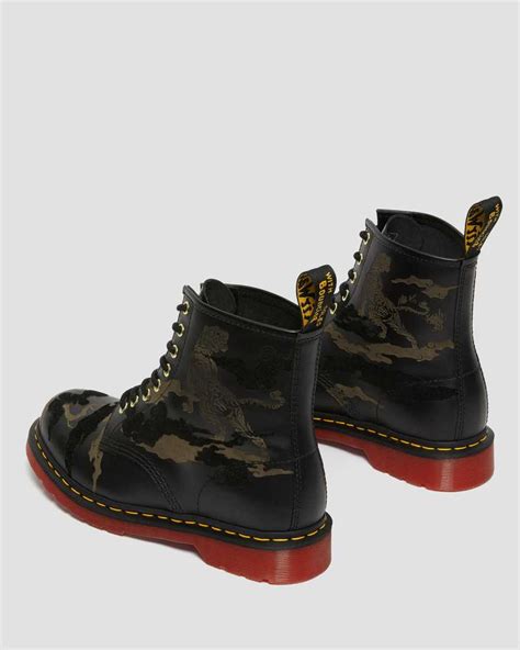 year   tiger leather lace  boots dr martens