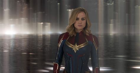 captain marvel why brie larson s suit isn t sexy vox
