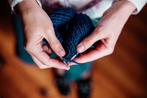 loom knitting easier  needle knitting craftsblisscom