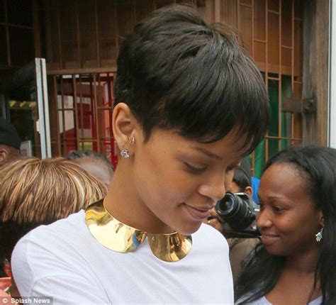 rihanna turns her back on rodeo drive to do her last minute christmas shopping at a low key
