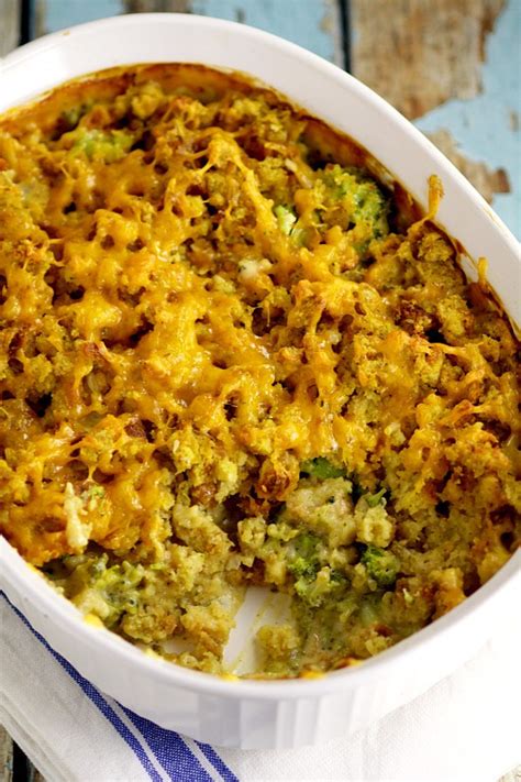 How To Make Tasty Cheesy Chicken Broccoli Stuffing Bake The Healthy