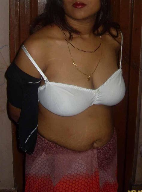 mallu aunty removing all dress mega porn pics