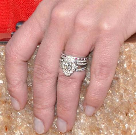Katy Perry S Engagement Ring All Its Celebrity Lookalikes Elle Australia