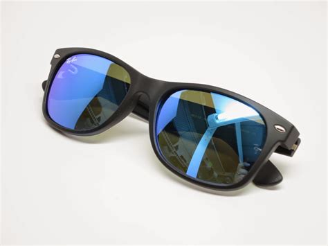 ray ban rb   wayfarer  blue mirrored sunglasses  love