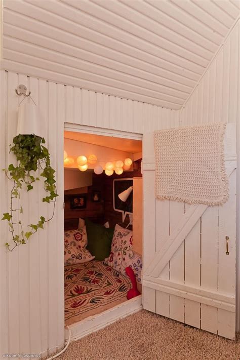 small secret room  house   hideout design ideas