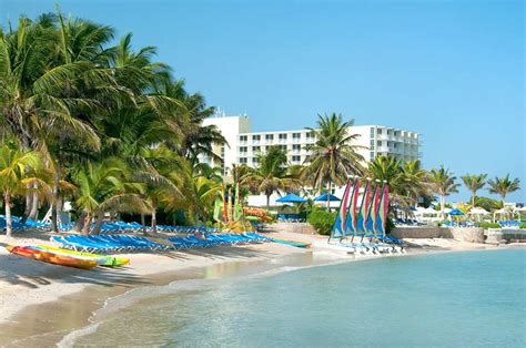 Kingston Airport Transfer To Hilton Rose Hall Resort Jamaica Quest Tours